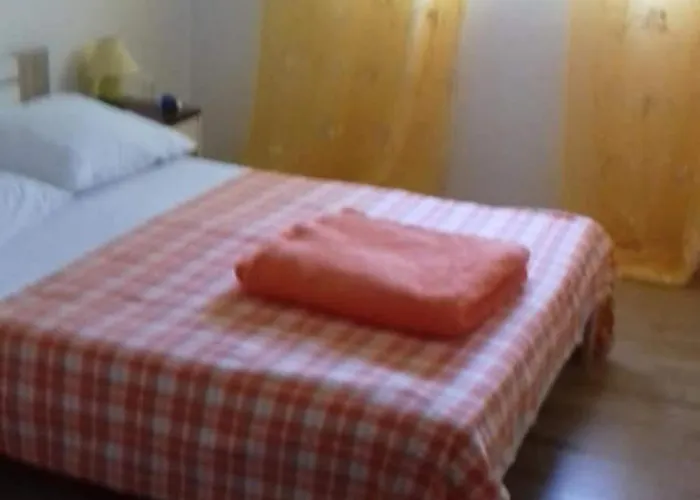 Rubbi - With Terrace Apartmán